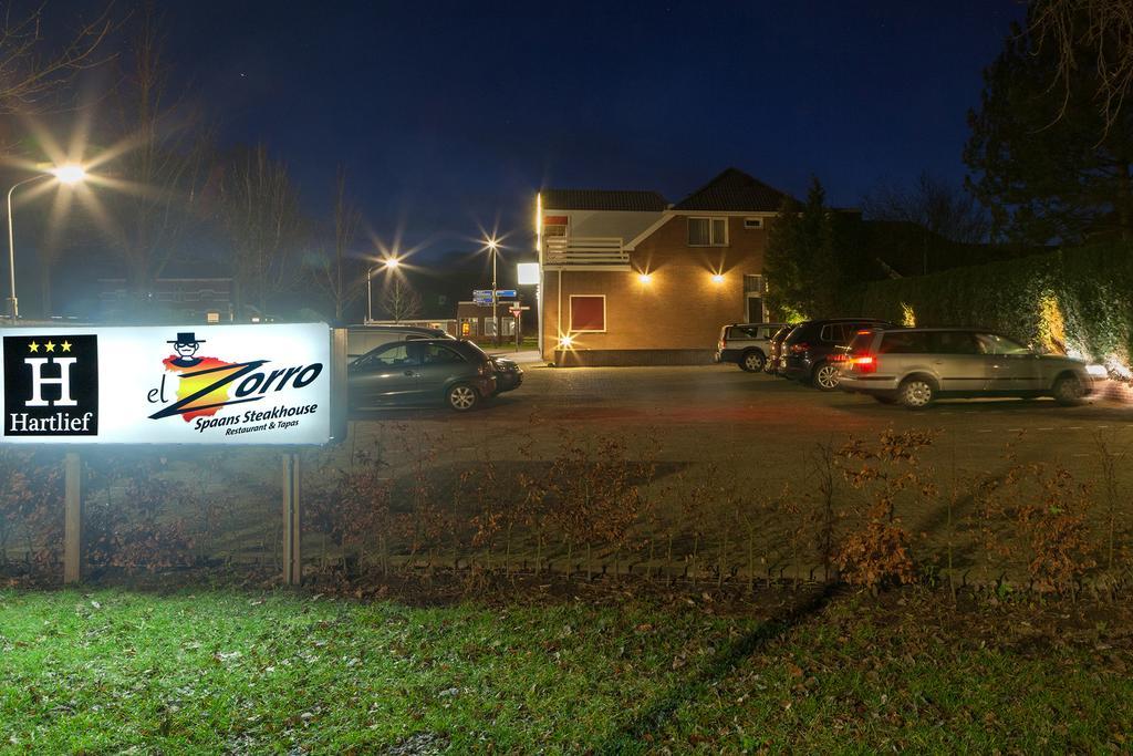 Hotel Hartlief Buinen Exterior photo